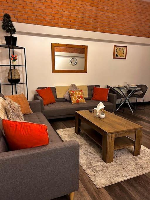 Cityzenretreat - Mezzanine Apartment Sleeps 4 Sheffield City Centre Exterior photo