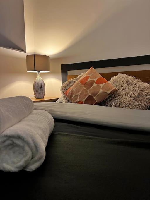 Cityzenretreat - Mezzanine Apartment Sleeps 4 Sheffield City Centre Exterior photo