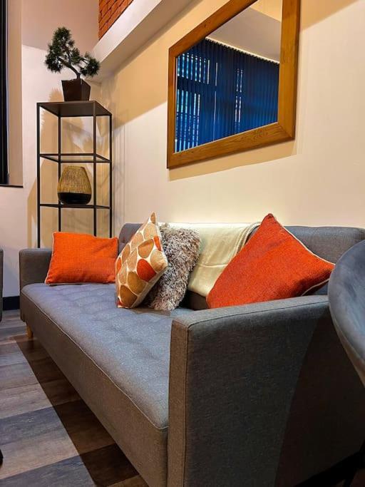 Cityzenretreat - Mezzanine Apartment Sleeps 4 Sheffield City Centre Exterior photo